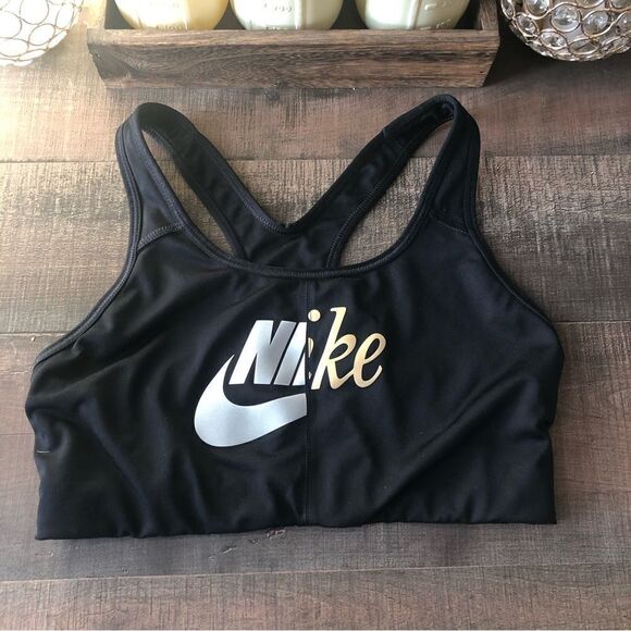 Nike Sports Bra - Picture 1 of 3